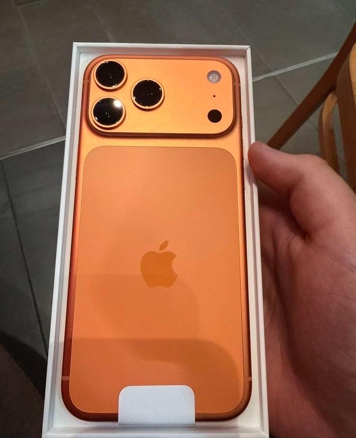 iPhone 17 pro max bleu