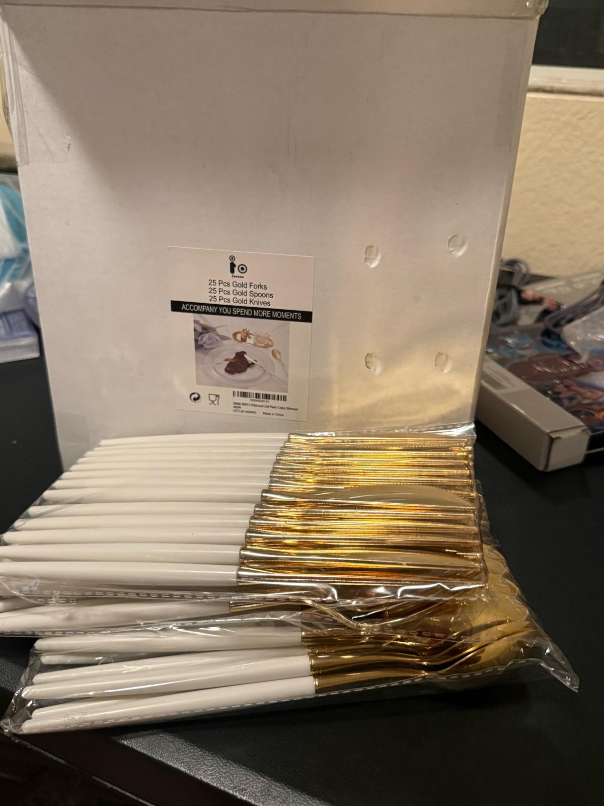 300 cubiertos
