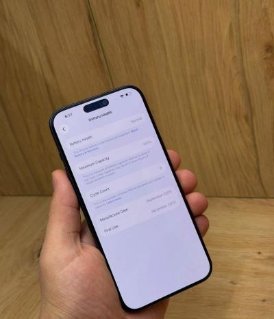 iPhone 17 pro max - Thumbnail 3